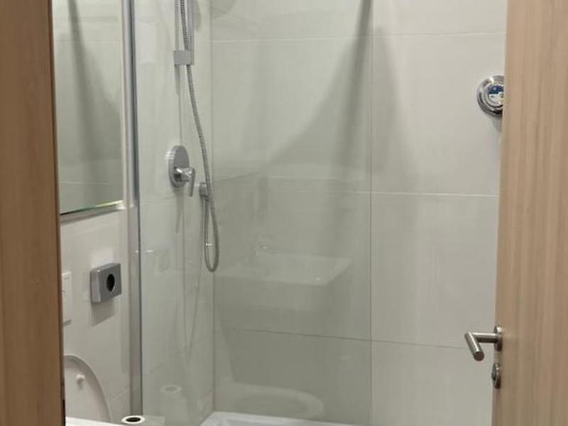 196C28797BE8F3B5D6C77EF1DE101ED1