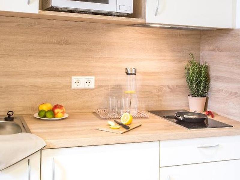 9C43F2E552ECE3BD0EFC46AE2276997C