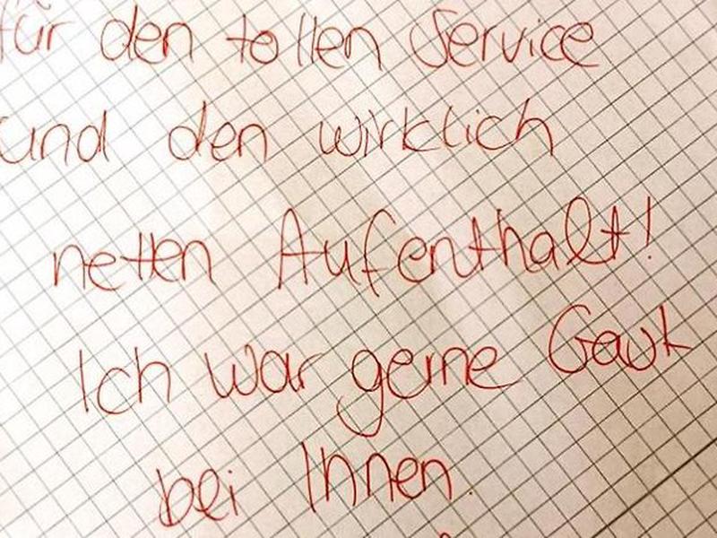 BFE29606B6BCD8854C137A18162BB552