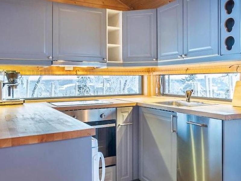 DF0ECCA2E64067EFD7A7DE83255CE06D