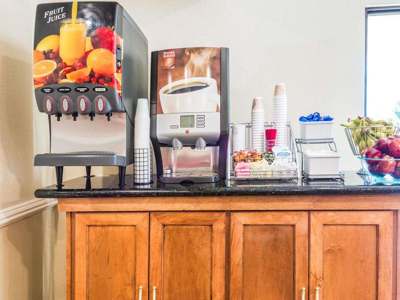 74CF3265B5BF82CE2C8F48CD45629F6D