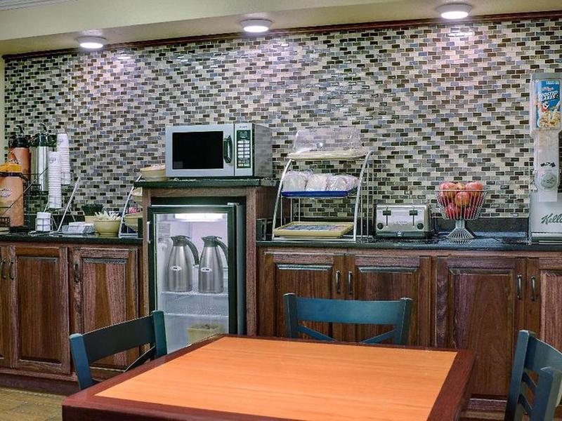 71329F760E3642F0E4F90607F4CB8CE5