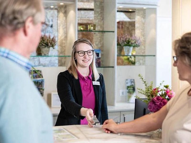 FADAAEB92E69352E9AE5F2EFC1768F6C