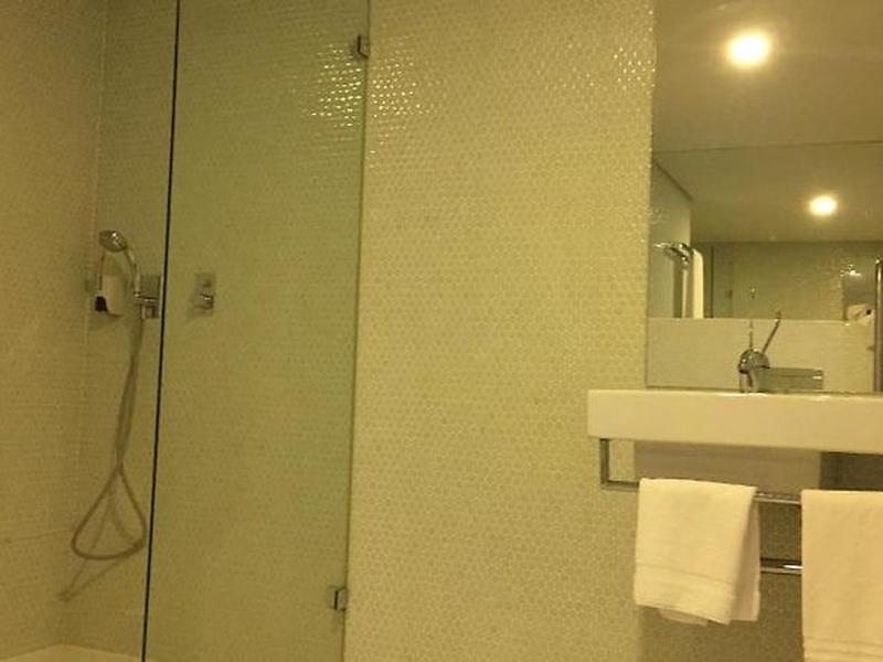 77F8F3975E9A6B11152F77BAF9A5BB8B