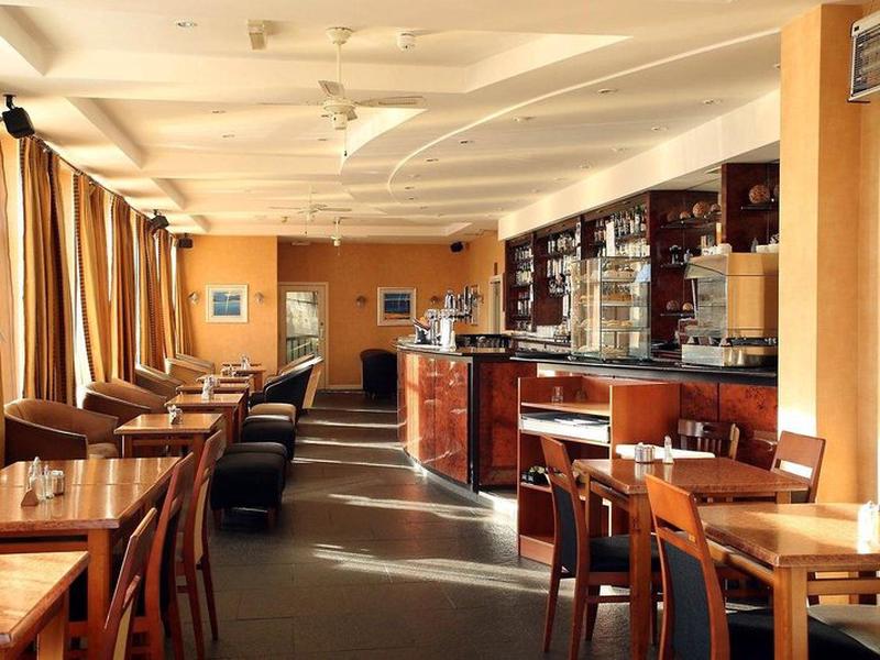 7B1E51C00D419F4F0AC979AAAE5CC392