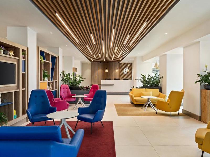 AB3B80BA65FC18C8735E7F9A7234BB3A