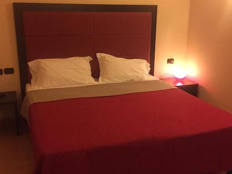 EC8EF5E1B010EB4BB07703E0B7910620