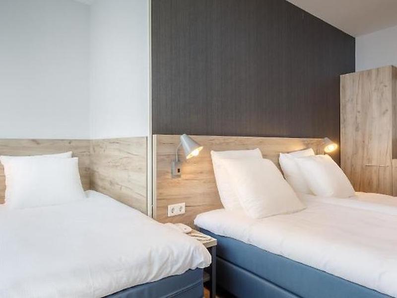 96FC58A427DE43EA0A0A2E4F52B69896