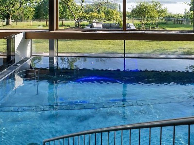 89D4B81828989B6EE0E3EFEEE7E8A3B5