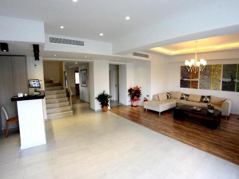 B241BD1E264D35D8A10FD0ED444FB25B