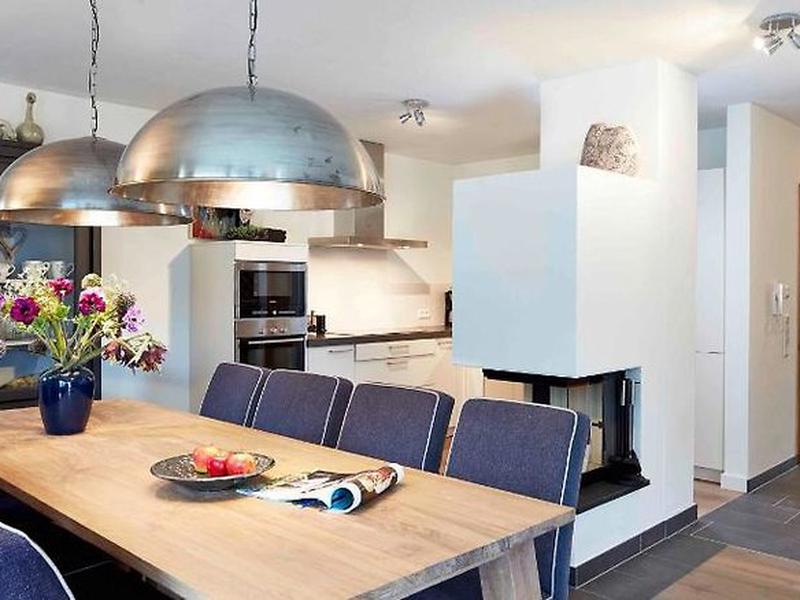 5BB07D781271B6296659C761683D42EC