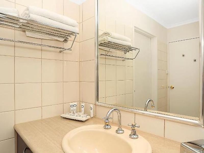 43965711F166CCE522434C6B9028E595