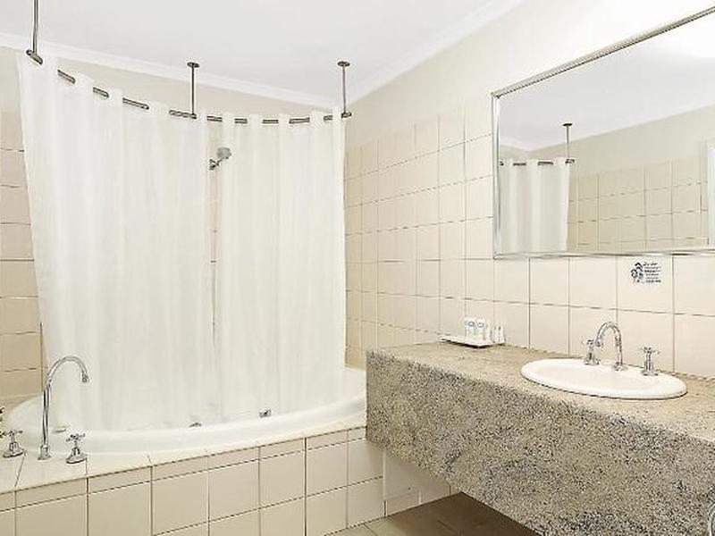 1FC7FBA1CC2A19B527F577C6ABDF8EC8