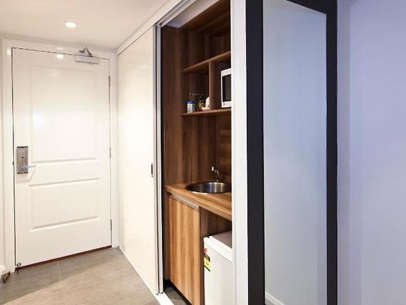 B6EECAFCAD46559717A4794841CEF8BE