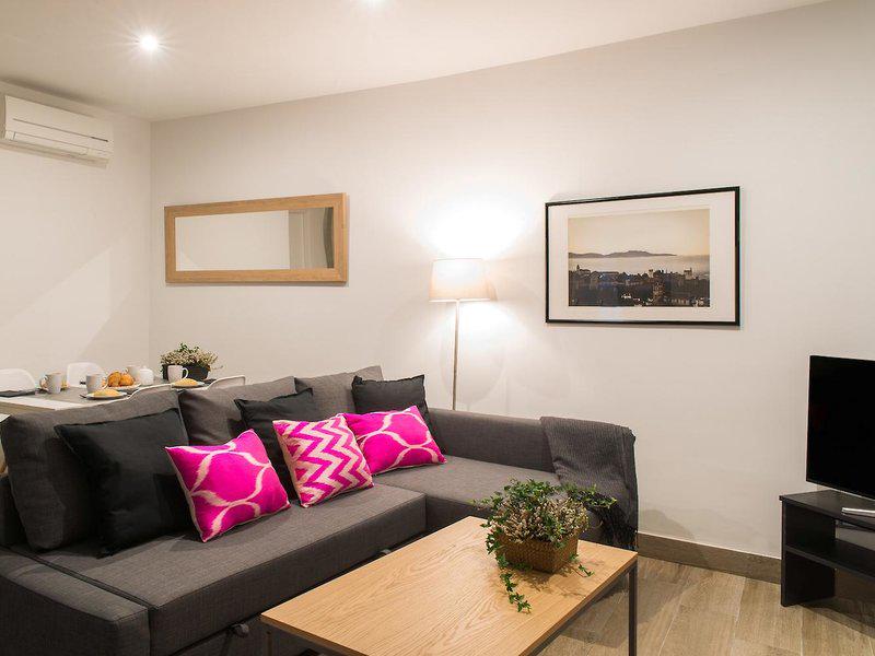 F0231733641832F18FA7D10AB32CFFD1