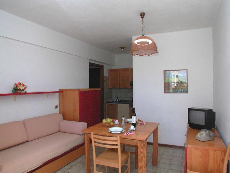 4C4FB5611F1280E0ADD820F3CC049700