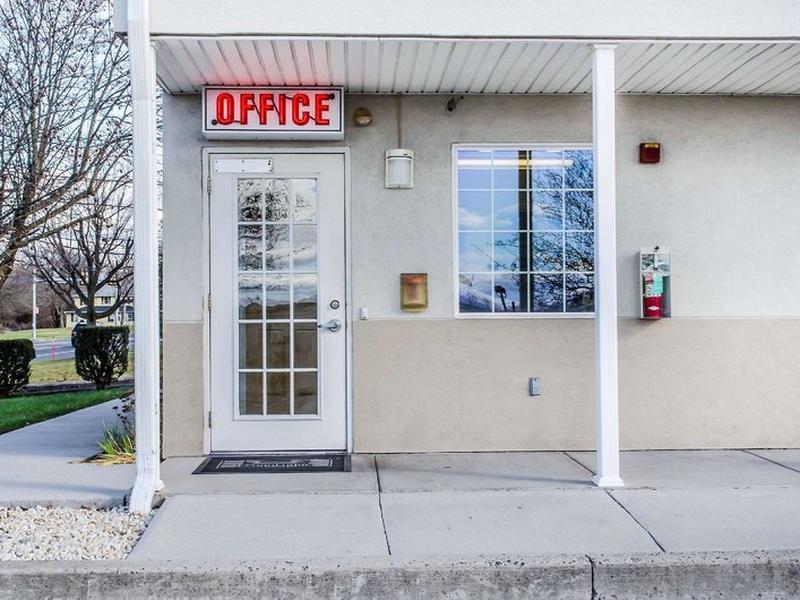 0E9D382BCD359C905D8406F5FB2AA664