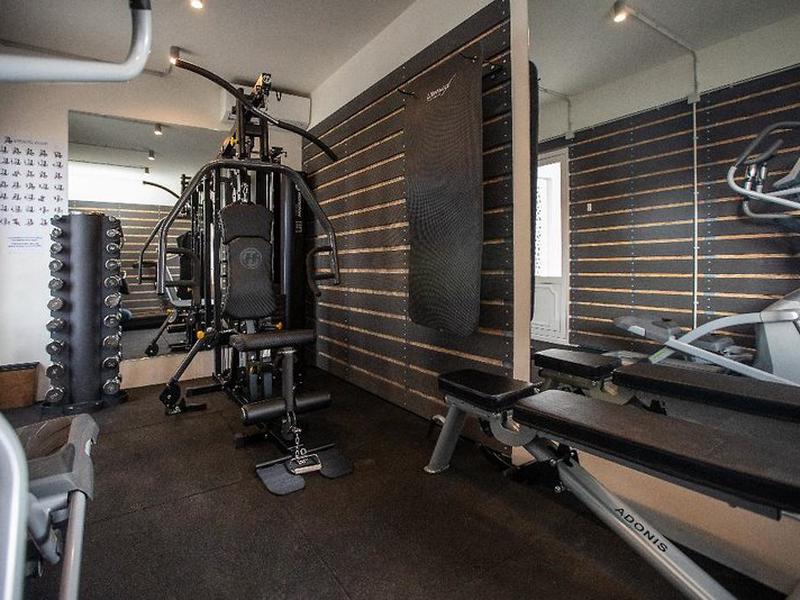 3DC384875FE909B0A4948836E77A0BB4