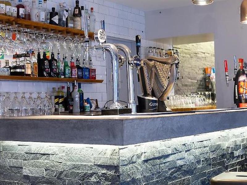 2057FAFA4AAA74F11660262D78337D84