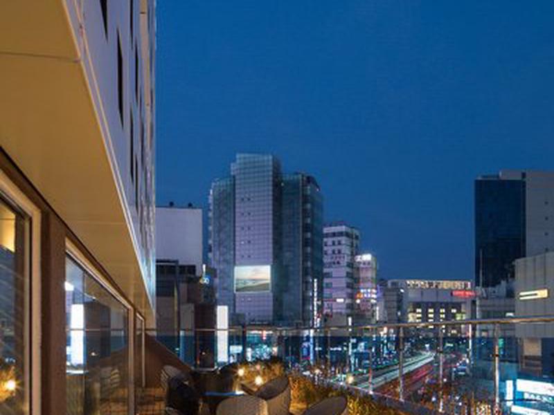 E9F711FC90A99F6581F684006C9A2E27