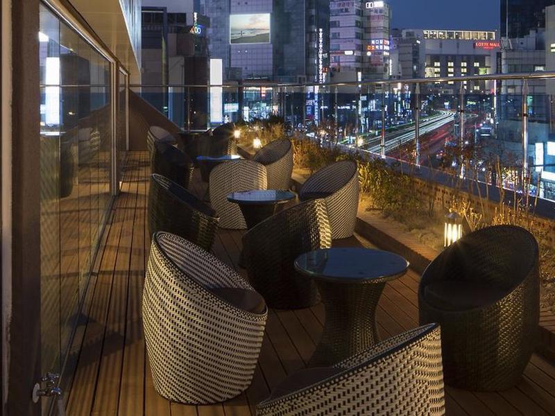 384247F5AC0FA64FC2150A8CE447B64B