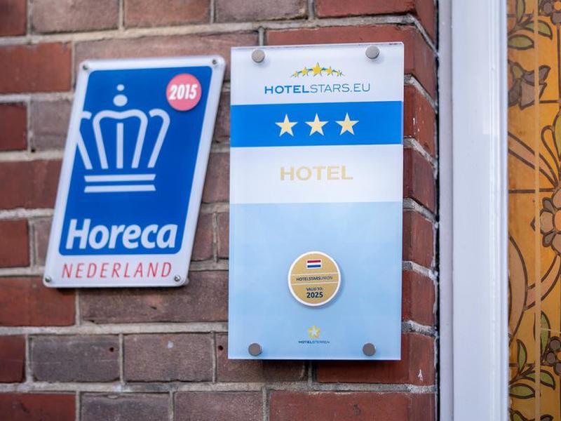 D27389CAEDF80B640A363BF4197F8568