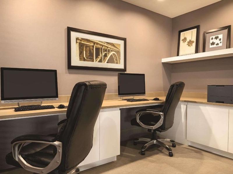 10AEE6AFD0339D28A5404E5960C1F0DB