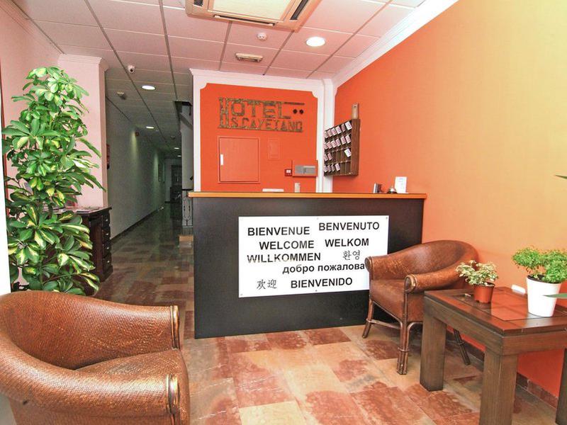 D09BB9102CB8BF5A10AA50D54DD1E105