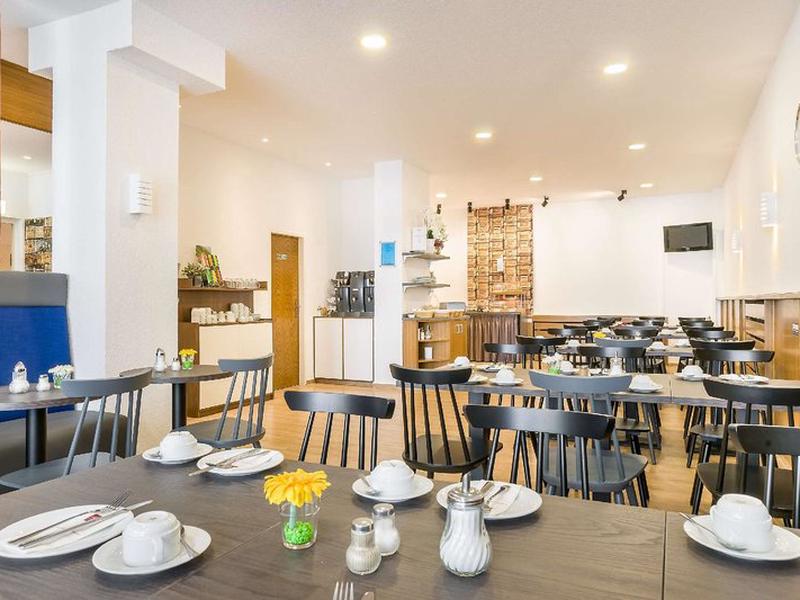 519A76EBD457ED484D3BE88D24C41D35