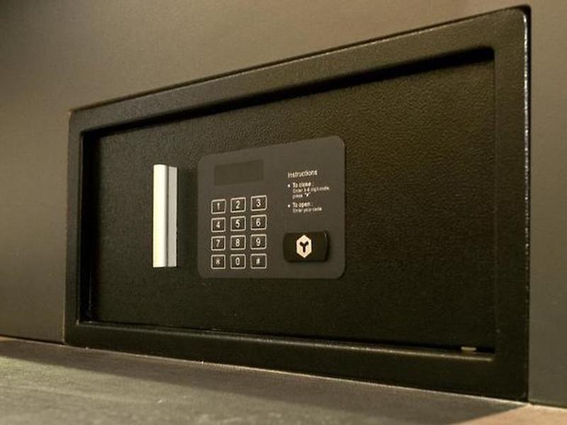 4FC8AE004165646AC722731C76845E82