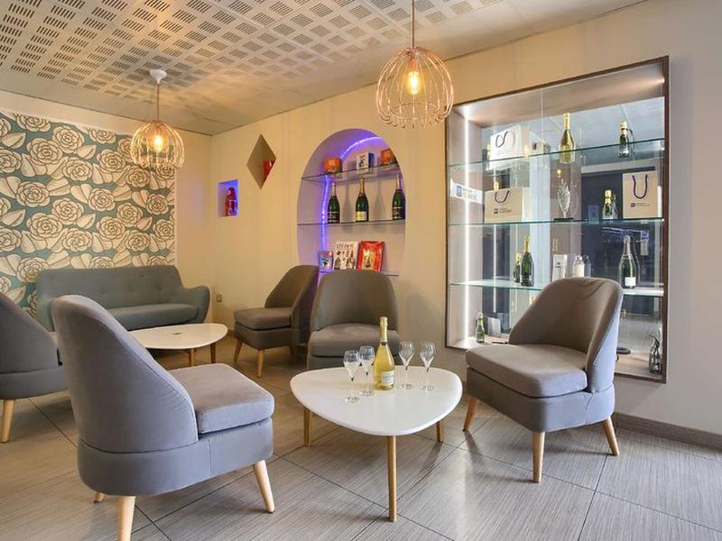 98ACBFEBA2DD51F30BEF921DF2AAAF2F