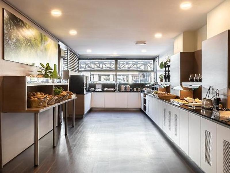 CAE2E58FC6A69428312C74EB4E4D2FB3