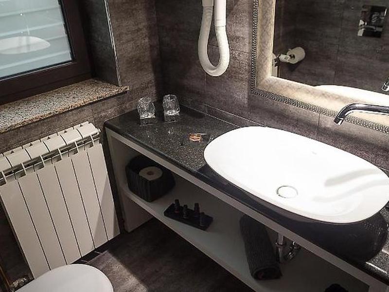 602B7AD545B3DE9422FAC9040A822A5B