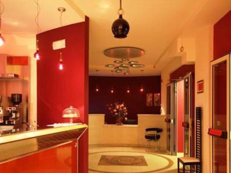 128CEB2E257FE6501AC06F93D5D8F5D5