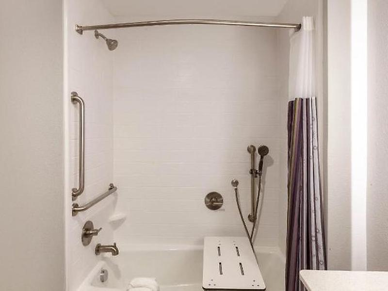 B2AC6C74A972AB43D19559E911922971