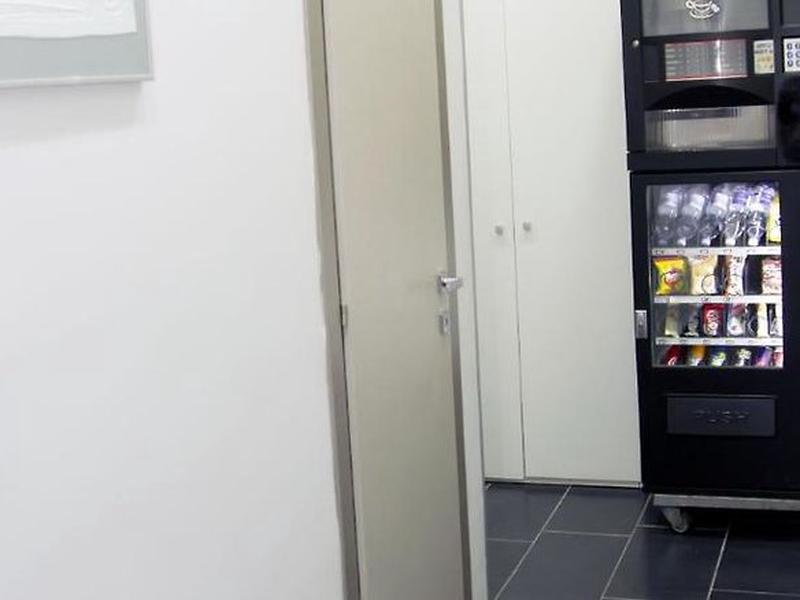 278DF525C58D74F4D1D1017FA99192DE