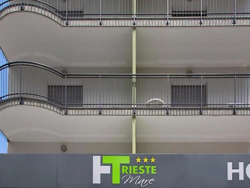 33D1046B71667183F8F60BAC40822781