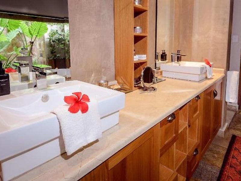 5102BCC5D24BECAC6E6444396BC0C710