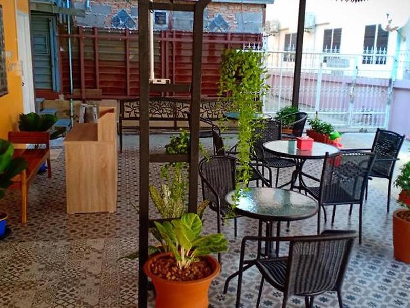 75DB0C37D671D86D4C8DEC237AACDB85