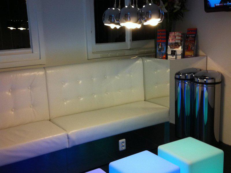 3909ABFA8ED4A2AC765D681CBA26515B