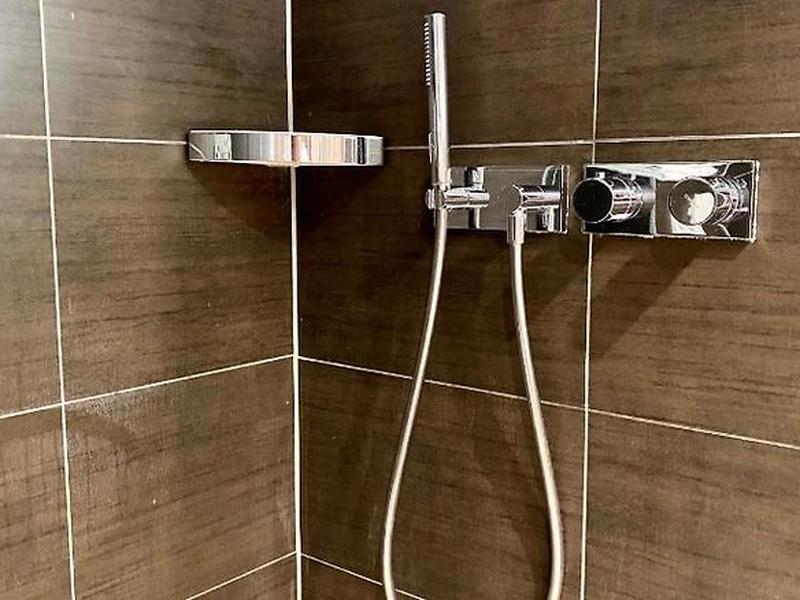 647F225A7F0707DF4BCD69F693E3EF0F