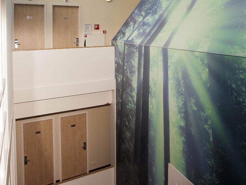 54908686740633742418C221ECD939A6