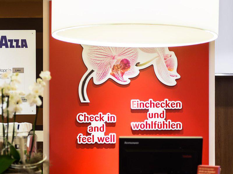 1EEB7D4A16E9EC2CB339941C0B4459DE