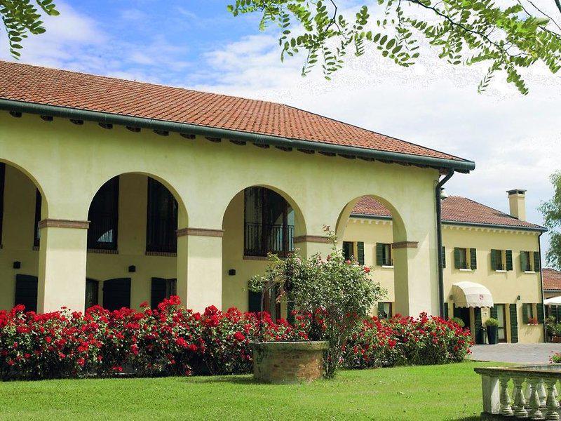 1004305AF018C4E3B810500905D297E8