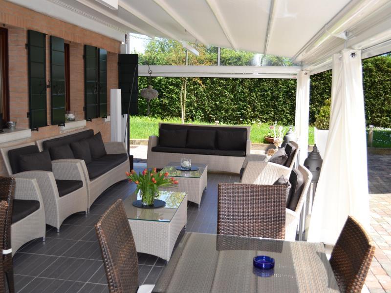 70968E8233E6E3D41A659838E9538406