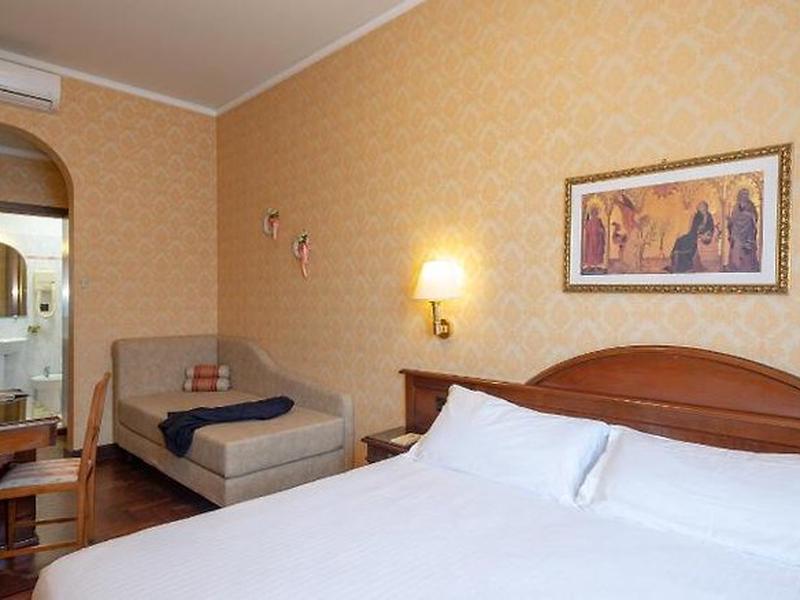 FBF05964E83E229BDB0DC0301C50A389