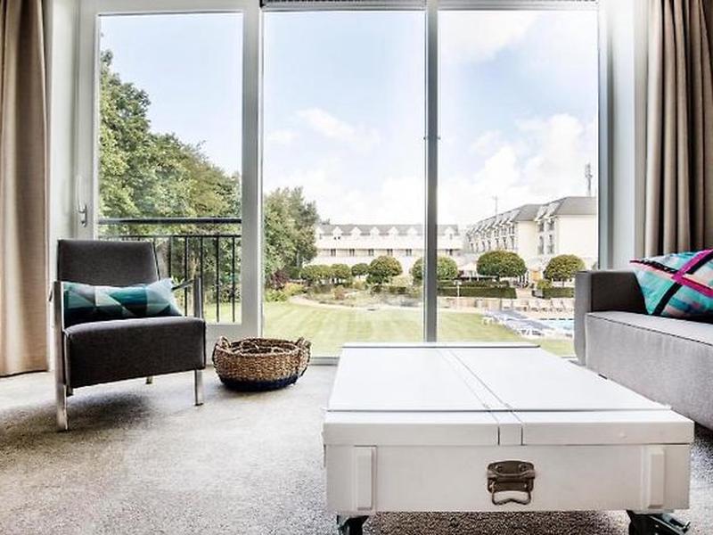 D1960F74B48B81ADF5DBA5431988DEF1