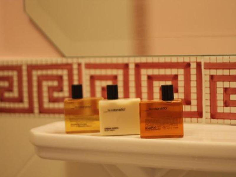 82276A5D7440A99E965115DDC02957AD