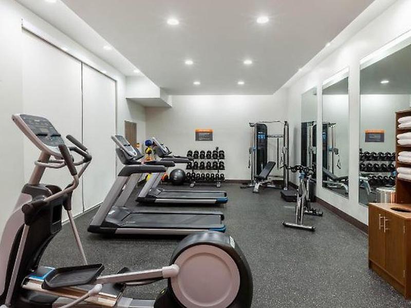 4306BDD09AB94DB7210F0749F79B8E17