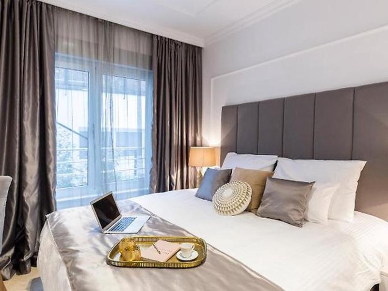 90BE519EBEFC69C9353653A54B9689A0